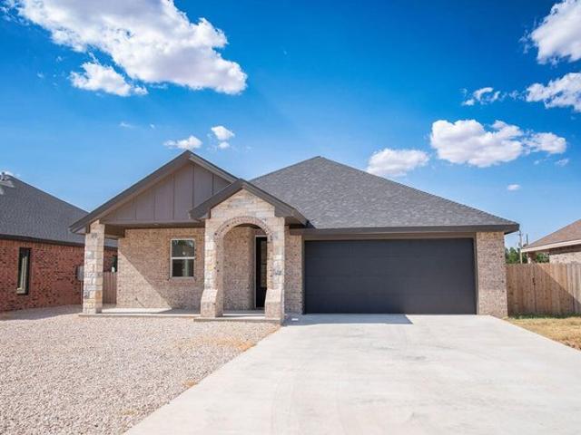 House for sale in Denver City, Texas