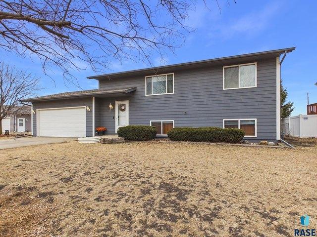 House for sale in Worthing, South Dakota