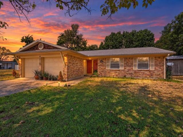 House for sale in Savoy, Fannin County
