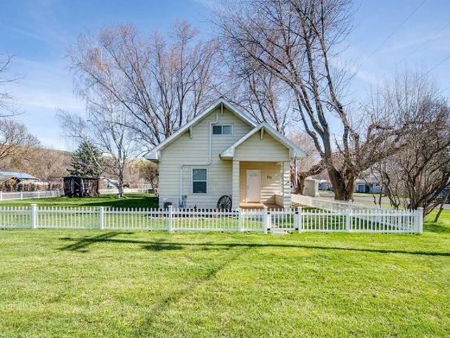 House for sale in Whitman, Washington