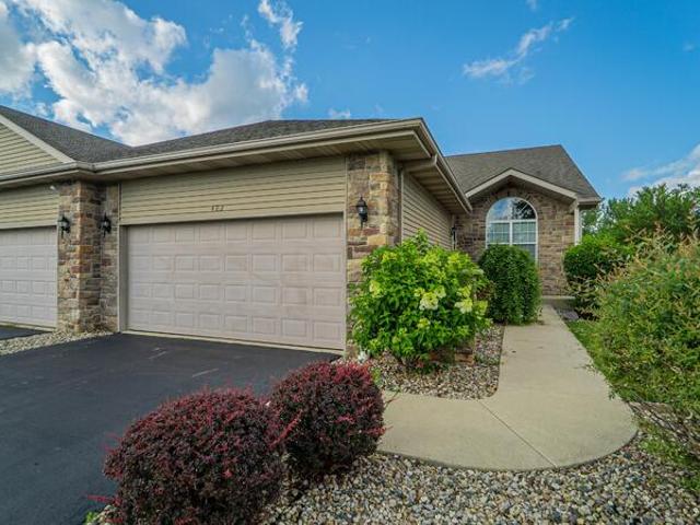 Duplex for sale in Crown Point