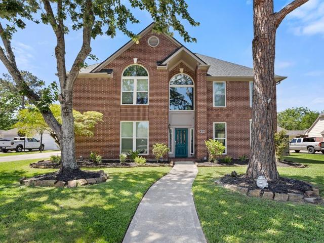 House for sale in Friendswood
