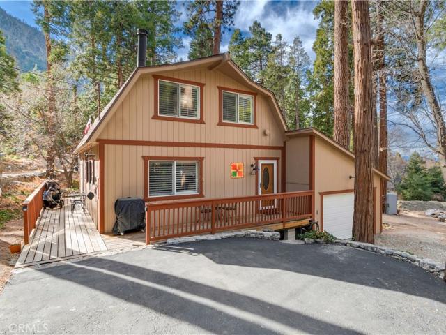 House for sale in Forest Falls, California