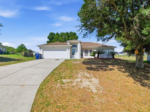 House for sale in Mascotte, Florida