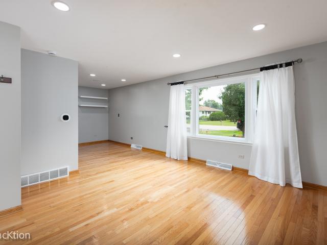 House for sale in Westmont, Illinois
