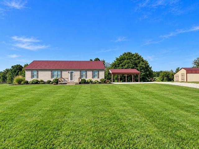 House for sale in Mays Lick, Mason County