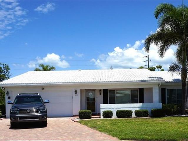 Condo for sale in Pinellas Park, Florida