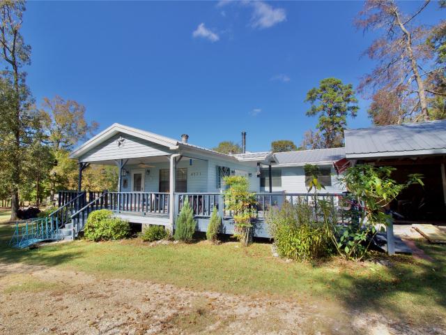 Farm for sale in Crockett, Texas