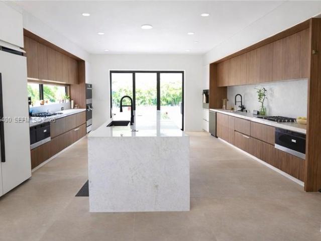 House for sale in Dania, Florida