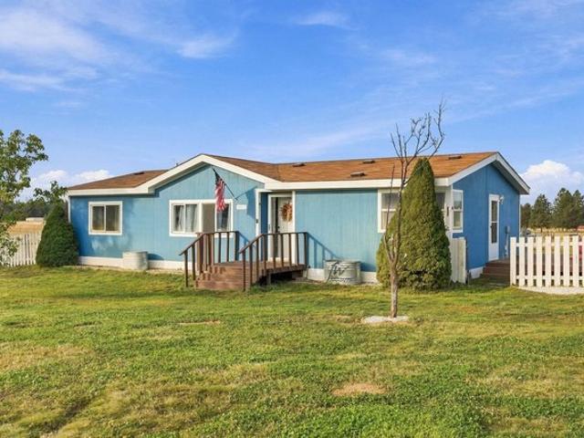 House for sale in Deer Park, Spokane County