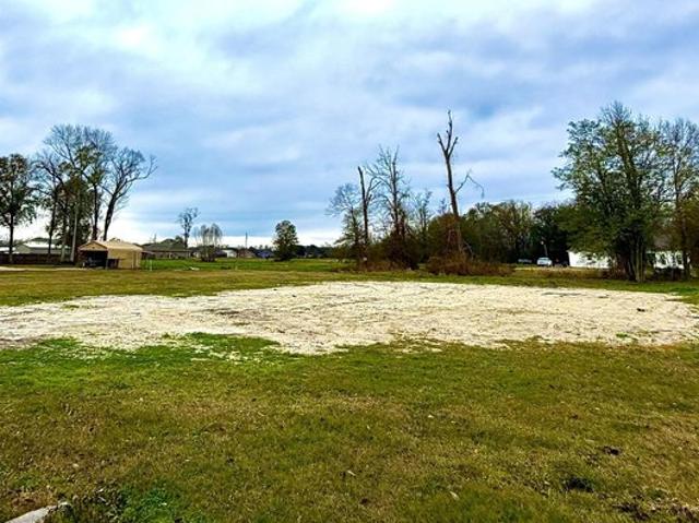 Land for sale in Gonzales, Louisiana
