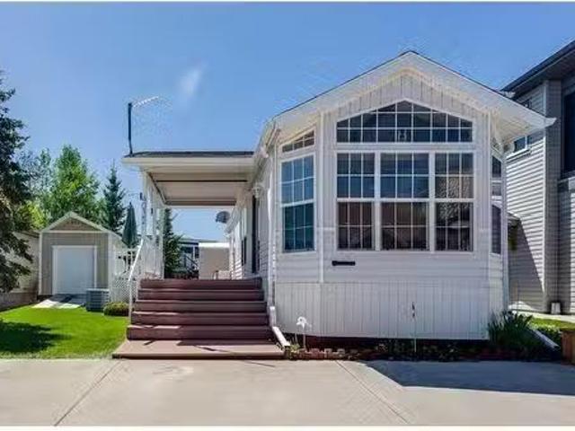Condo for sale in Penhold, Alberta