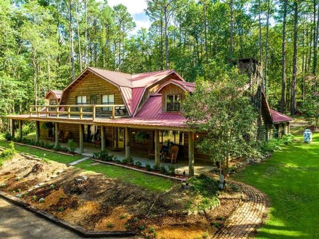 House for sale in Mccomb, Mississippi