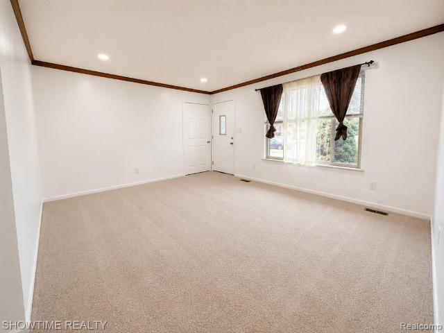 Property for rent in Sterling Heights, Michigan