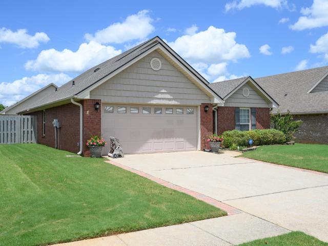 House for sale in Moody