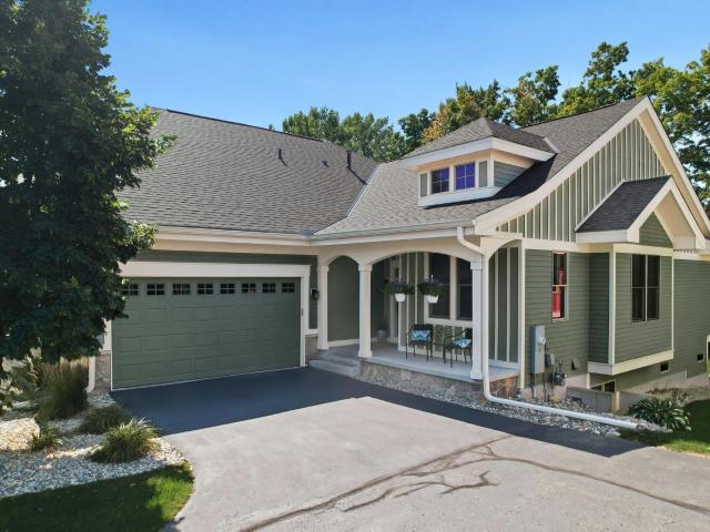 Townhouse for sale in Prior Lake, Scott County