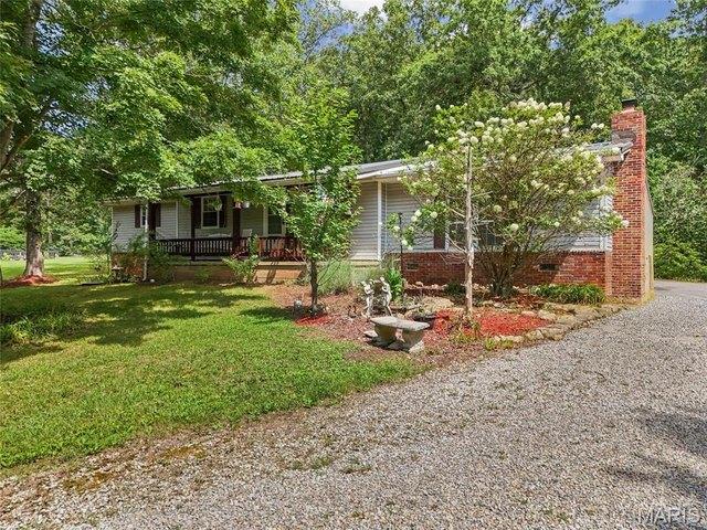 House for sale in De Soto, Missouri