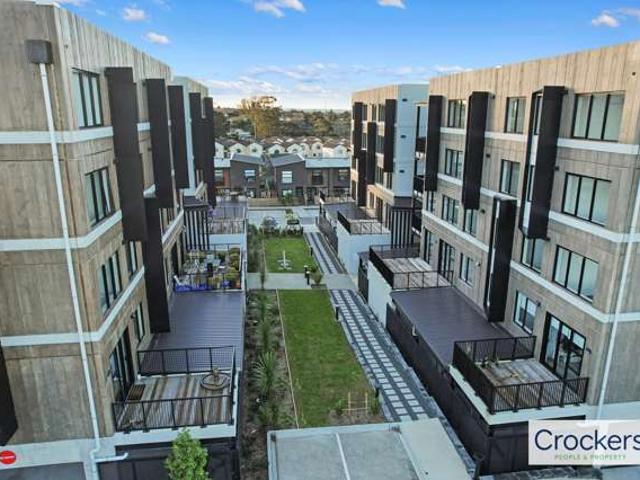 Apartment for rent in Te Atatū South, Henderson-Massey