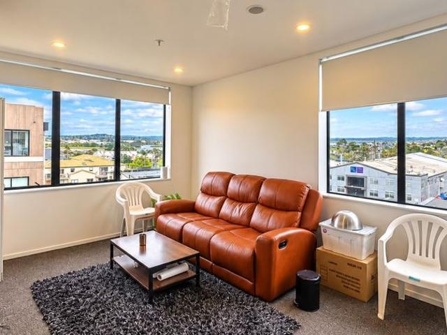 Apartment for rent in Te Atatū South, Henderson-Massey