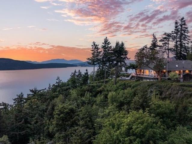 House for sale in Anacortes, Washington