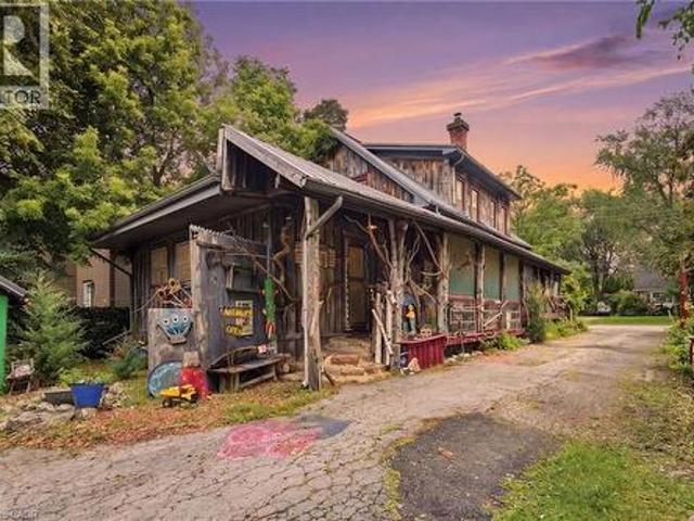 House for sale in Niagara, Ontario