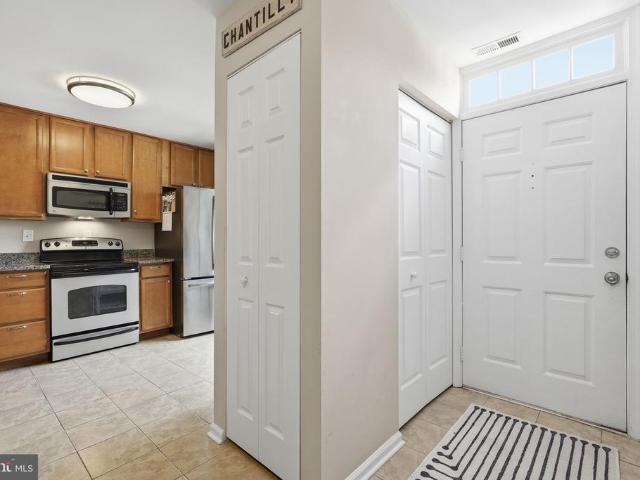 Condo for sale in Virginia