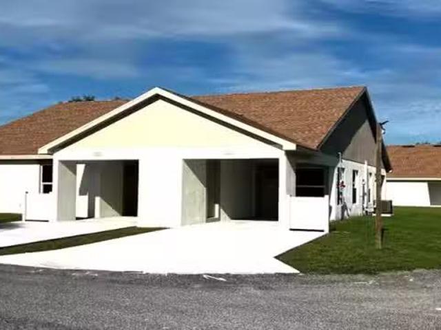 Condo for sale in Lakeland