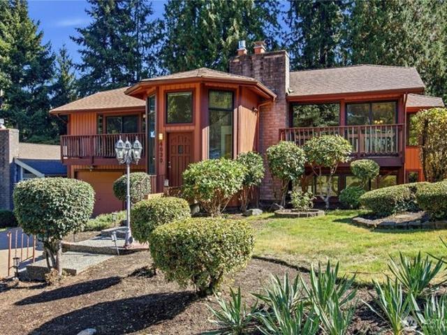 House for sale in 41 Point 5, Bellevue