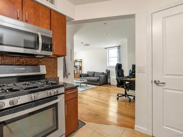 Condo for sale in Queens, Arverne