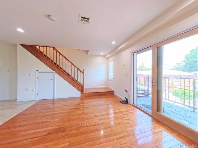 Condo for sale in Queens, Arverne