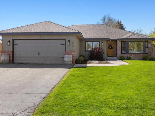 House for sale in Oregonia