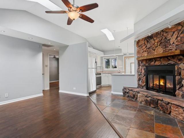 House for sale in Hometown, Illinois