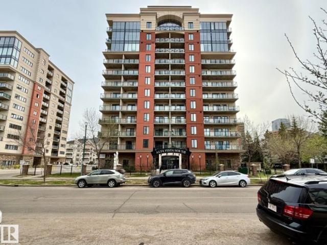 Condo for sale in Wedgewood, Alberta