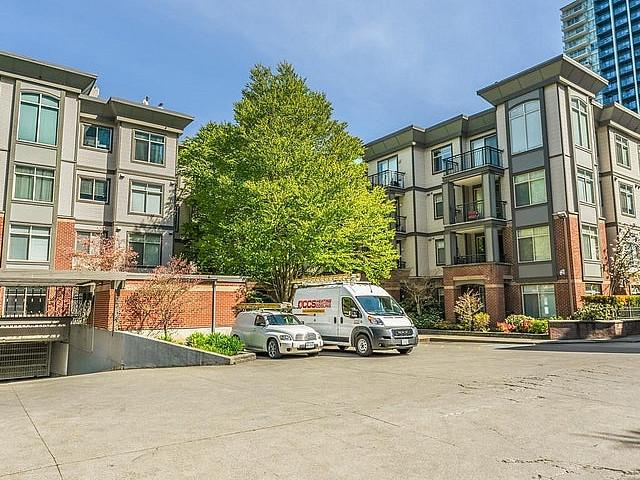 Condo for sale in Surrey, British Columbia