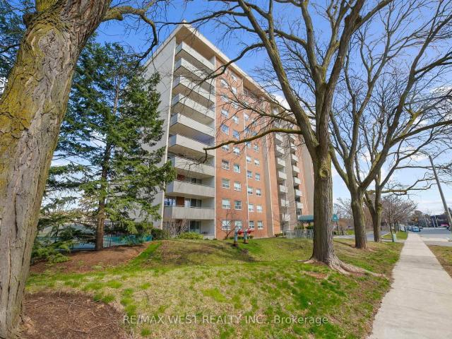 Condo for sale in Woburn, Ontario