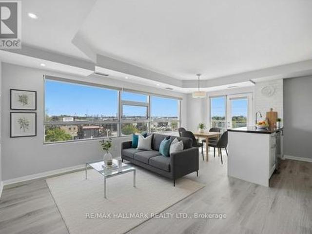 Condo for sale in Woburn, Ontario