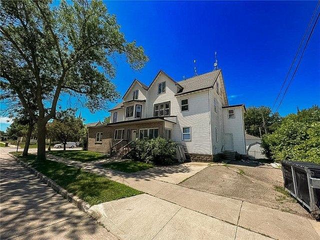 House for sale in Austin, Mower County