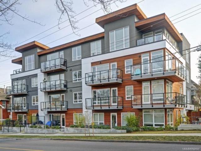 Property for sale in James Bay, Victoria