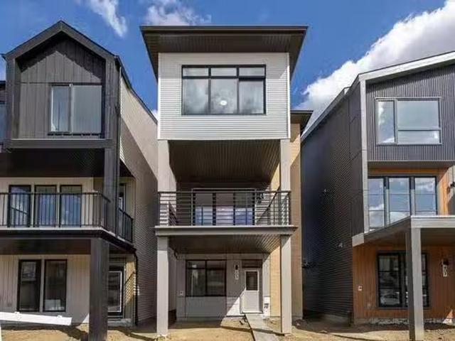 House for sale in Wedgewood, Alberta