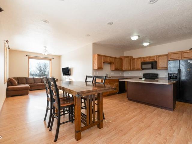 Condo for sale in Riverdale, North Dakota