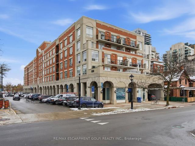 Condo for sale in Woburn, Ontario