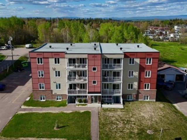Condo for sale in Jonquiere, Quebec