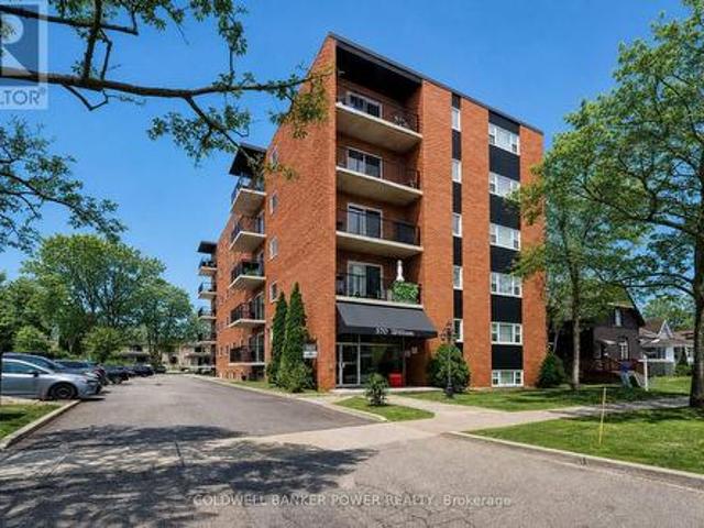 Condo for sale in Arva, Ontario