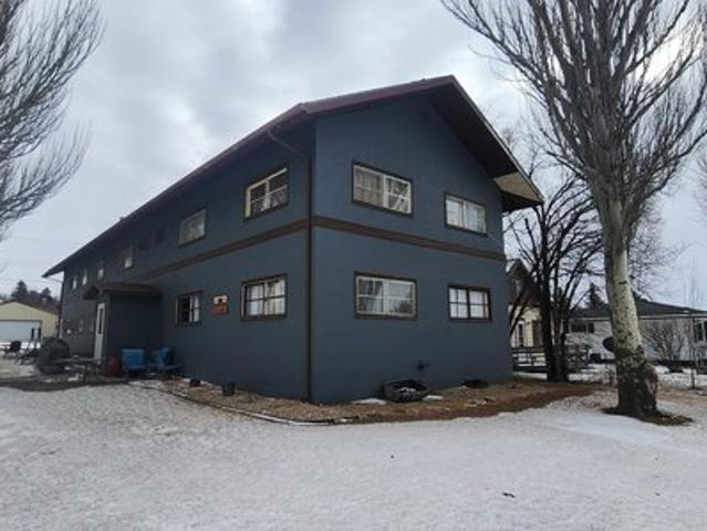 House for sale in Hettinger, North Dakota