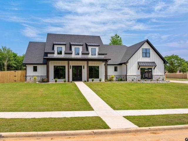 House for sale in Bullard, Smith County