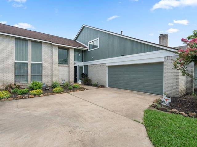 House for sale in Lake Jackson, Texas