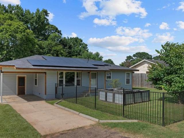 House for sale in Harrison, Texas
