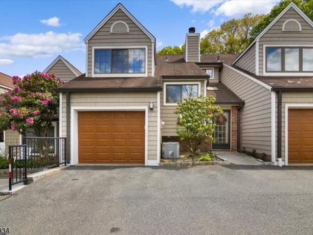 Condo for sale in Mine Hill, New Jersey