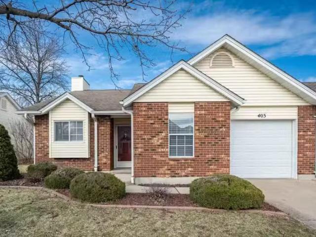 Condo for sale in Saint Peters Condo for sale in Saint Peters