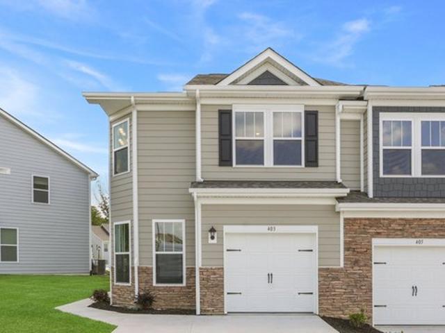Townhouse for sale in Hendersonville, North Carolina